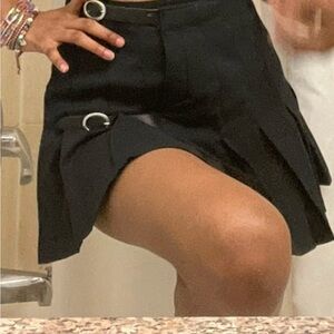 Brandy Melville Mini navy blue skirt with buckled